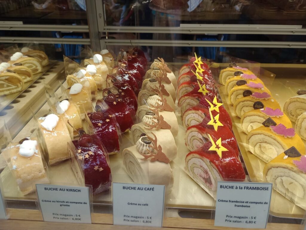 pastries carousel 7